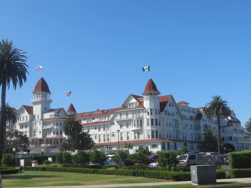 San Diego (25)