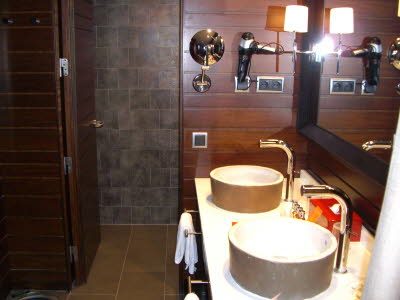 Sheraton GC - Bathroom 1